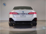 【認定中古車保証】BMW認定中古車は保証も充実しております。2年間もしくは、1年間の保証に加え、最大4年間までの保証延長も可能でございます(対象車種限定)!充実の保証で、安心してお車をご利用いただけます!