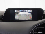 【バックカメラ】駐車が苦手な方でも安心してお乗りいただけます。リバース連動で画面が切り替わるのでとっても便利です。