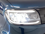 【LEDヘッドライト】明るい光が瞬時に立ち上がり、必要な場所を均一に照らします。寿命も長く省エネで、スタイリッシュなデザインは現代の主流です♪