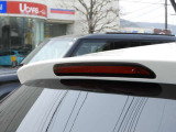 【フォルクスワーゲン認定中古車】 メーカー指定の厳しい選定基準をクリアしたお車を、時間をかけ丁寧に仕上げてお届け致します。全国対応の認定中古車保証が付帯されますので、県外の方も安心です。