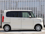 当店の中古車販売は、安心してご購入いただくために、ご契約、ご納車を含め当店にご来店いただけるお客様にお願いしております。