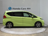 全長426cm、幅169cm、高さ171cmのお車になります。