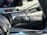 オートマチックハイビーム『先行車や対向車のライトを認識し、ハイビームとロービームを自動で切り替える機能です♪