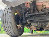 お車を安心してお乗りいただく為には、足回りの定期点検が欠かせません。サービスサポート(有償保証)では無料点検もご提供しており、安心のカーライフをお過ごしいただけるサポート体制が整っています。
