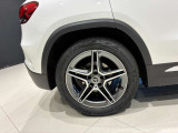 車両は屋内展示しておりますので天候に関係なくごゆっくりコンディションご確認頂けます。車両を倉庫へ保管している場合が御座いますのでご来店前に在庫確認頂けると幸いです。TEL072-784-8800