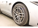 お気軽にお問い合わせください。Tel:075-325-0440 Mobile:070-2313-8676  中古車担当:時女まで