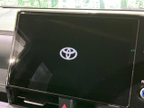 【10.3インチワイドナビ】高級感とインパクトのある大型ワイドナビを装備。各種オーディオ操作はもちろん、横長ワイド画面でのマップ2分割表示など、利便性も高いナビです♪