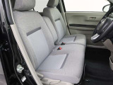 シートの座面が高めなので視界が広く運転しやすいです♪