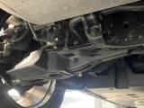 お車を安心してお乗りいただく為には、足回りの定期点検が欠かせません。サービスサポート(有償保証)では無料点検もご提供しており、安心のカーライフをお過ごしいただけるサポート体制が整っています。