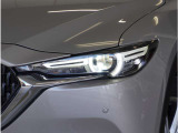 【LEDヘッドライト】省電力で長寿命の明るく運転しやすいLEDヘッドランプです。明るく照らすので暗い夜道からお客様を守ってくれます。お近くの広島マツダまでお越しください。