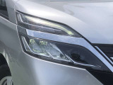 ◆LEDヘッドライト◆ハロゲンランプの約2の光量で明るく遠くを照らし、夜間走行時の視認性を高めます!さらに、長寿命や省電力、スタイリッシュな印象も際立たせます。