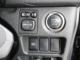 <AUTOライト>周囲の明るさをセンサーでキャッチして、ヘッドライトを自動的に点けてくれる賢い機能です!