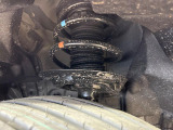 お車を安心してお乗りいただく為には、足回りの定期点検が欠かせません。サービスサポート(有償保証)では無料点検もご提供しており、安心のカーライフをお過ごしいただけるサポート体制が整っています。