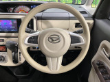 【ステアリングスイッチ】運転中、前方から目線をそらすことなく、オーディオ等の操作が可能な便利機能!安心&快適なドライブを演出してくれます♪