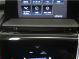 車内でCD DVDのメディアが楽しめます。