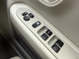 ご納車前にはプロの整備士が点検を行い、交換の必要がある部品は交換してからご納車いたします。また、その後の点検・整備・車検等も当社にお任せください。