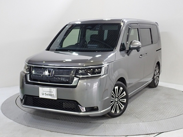 ステップワゴン  2.0 e:HEV スパーダ プレミアムライン