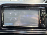 嬉しい装備です♪フルセグTV・DVD再生・Bluetoothオーディオに対応しています!!