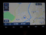ナビゲーション付き車です 見知らぬ土地もスイスイ〜