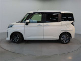 両側パワースライドドア付きだから、狭い駐車スペースなどでの 乗り降りラクラク!小さなお子さまのいるご家庭には嬉しい装備。