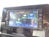 ナビゲーションの他にテレビ、ラジオ、CD、Bluetoothなど色々な機能がついていますので、運転も楽しくなります。
