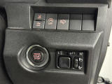 店舗にて現車の確認もいただけますので、お電話で在庫のご確認の上是非ご来店くださいませ。