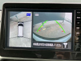 アラウンドビューモニター 駐車場での車庫入れや狭い道路での走行にカメラで確認が出来るので安心です。