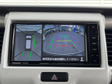 【パノラマモニター】専用のカメラにより、上から見下ろしたような視点で360度クルマの周囲を確認することができます☆死角部分も確認しやすく、狭い場所での切り返しや駐車もスムーズに行えます。