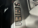 運転席のスイッチで、各席の窓ガラスの開閉ができます!あると便利ですよね!