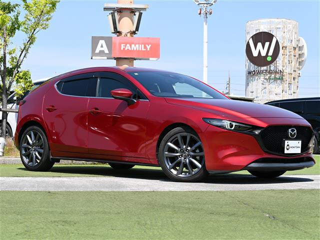MAZDA3ファストバック 1.8 XD バーガンディ セレクション 本革シート 修復歴無し