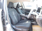 運転席からの視界もよくどなたがお乗りになられても運転しやすい車両になっていますよ