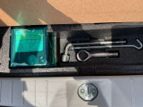 ラゲッジルーム下には車載工具を収納。