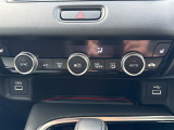 【 オートエアコン 】車内温度を感知して自動で温度調整をしてくれるのでいつでも快適な車内空間を創り上げます!//
