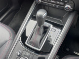 【 シフト 】スムーズなシフトチェンジで快適にお車を操縦していただけます!//