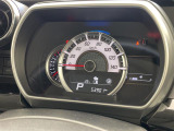 【スピードメーター】メーターがシンプルで見やすく運転しやすいですね!