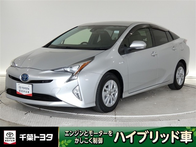 プリウス 1.8 S セーフティ プラス 