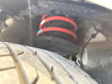 お車を安心してお乗りいただく為には、足回りの定期点検が欠かせません。サービスサポート(有償保証)では無料点検もご提供しており、安心のカーライフをお過ごしいただけるサポート体制が整っています。