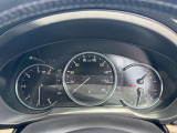 必要な情報が一目で分かり、スマートな運転をサポートします。Clear information supports your smart driving life.