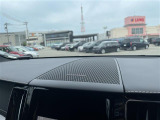 ◆LIBERALAは、輸入車選びの新たなスタイルを提案するインポート・セレクト・ブランドです。オーナー様となる方がクルマから直接感じる感性を第一にした、最良の一台との出会いをコーディネートいたします。