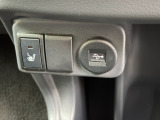 シートヒーターを装備しており肌寒い時期にも快適ですよ♪