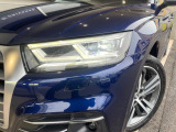 ●LEDハイビームが多数独立で存在し、ハイビーム時に対向車や前方を走る車の部分をロービームに切り替えが可能!!シーケンシャルウインカーも装備!!