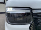 エンジンルームも綺麗に洗浄してから納車致します。普段あまり見ることが無い箇所だからこそ綺麗だと感動しますよね(*&acute;▽`*)