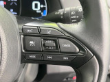 【レーダークルーズコントロール】高速道路での長距離走行が楽に!!自動で速度を保つクルーズコントロールが、衝突軽減システムと連携し、前方の車両を感知して車間を保つように速度調節してくれます!!