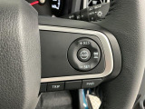 【アダプティブクルーズコントロール】長距離の運転が快適に♪設定した車速を上限に前方の車両との距離をキープ!ハンドルのスイッチで操作できるため、アクセルやブレーキでの疲れを軽減します☆