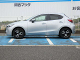 【メーカーオプション装着車】 セーフティクルーズパッケージの内容 スマートブレーキ+ドライビングディスプレイ+タコメーター+レーンキープアシスト+マツダレーダークルーズ+交通標識認識システム