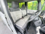 運転席シート廻りは使用感も少なく、良好な状態となっています。丁寧に使われていたことがよくわかりますね。