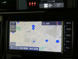 Bluetooth機能搭載の7インチナビです。TVも視聴できてナビの設定もタッチパネル式なので簡単に操作できます。