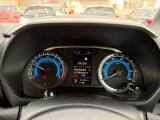 先行車発進お知らせが付いてますので、信号待ちなどで前方の車が発進したら知らせてくれます