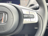 【 クルーズコントロール 】高速道路で便利な機能です!アクセルを離しても一定速度で走行ができる装備です!加速減速もスイッチ操作でOKです!//