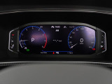様々な表示が出来るDigital Cockpit Proを装備!